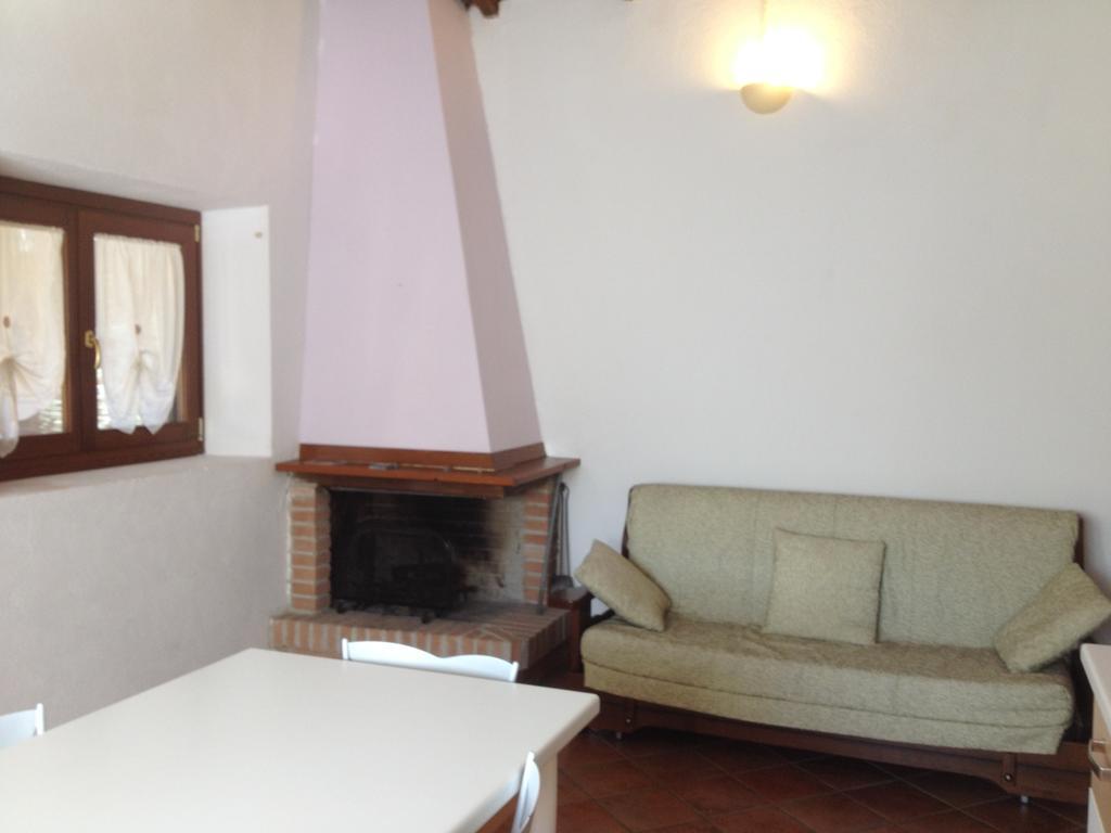 Sotto L'Arco Apartment Barete ภายนอก รูปภาพ